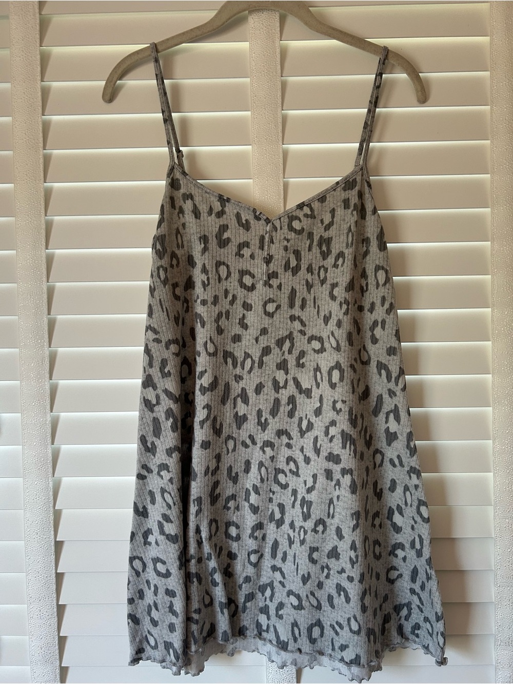 Jenni Intimates Night Dress Gray Cheetah Print Small